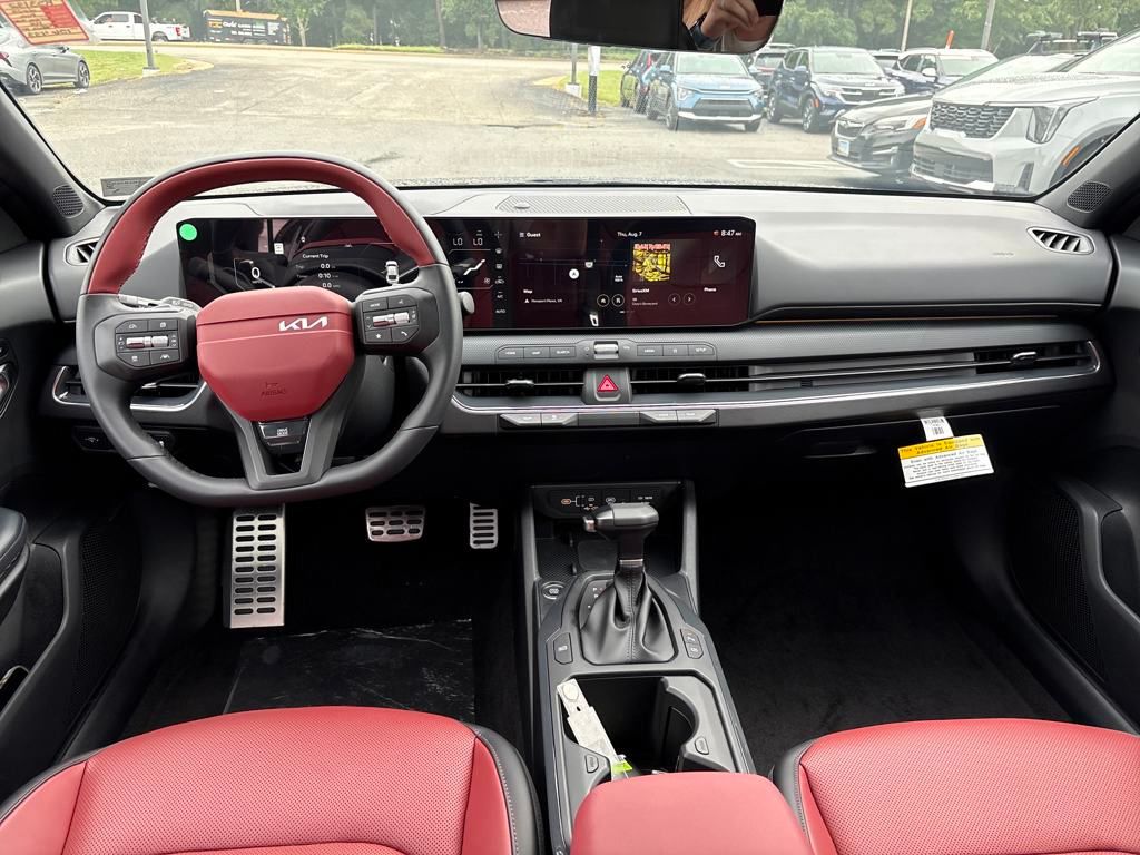 2025 Kia K4 GT-Line Turbo photo 26