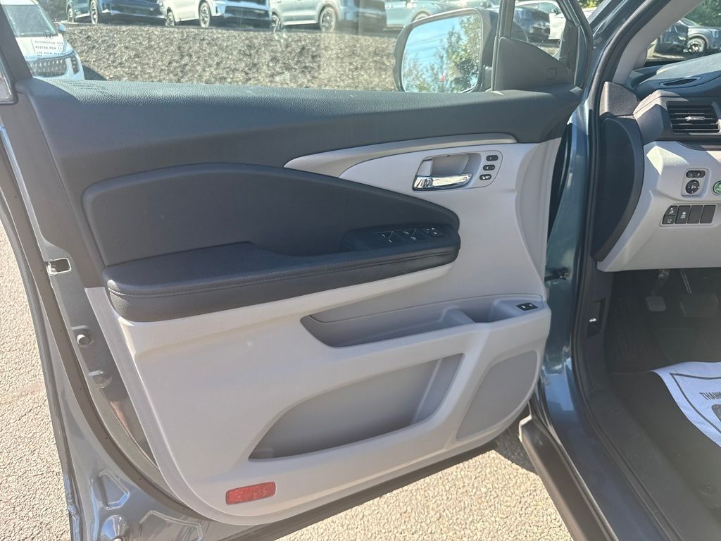 2022 Honda Pilot Special Edition photo 11