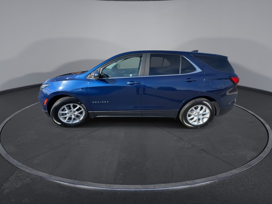 2022 Chevrolet Equinox LT photo 4