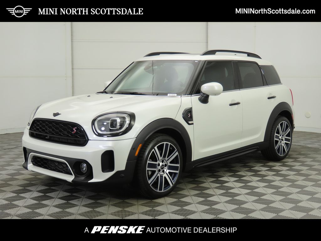 2024 MINI Countryman S's photo