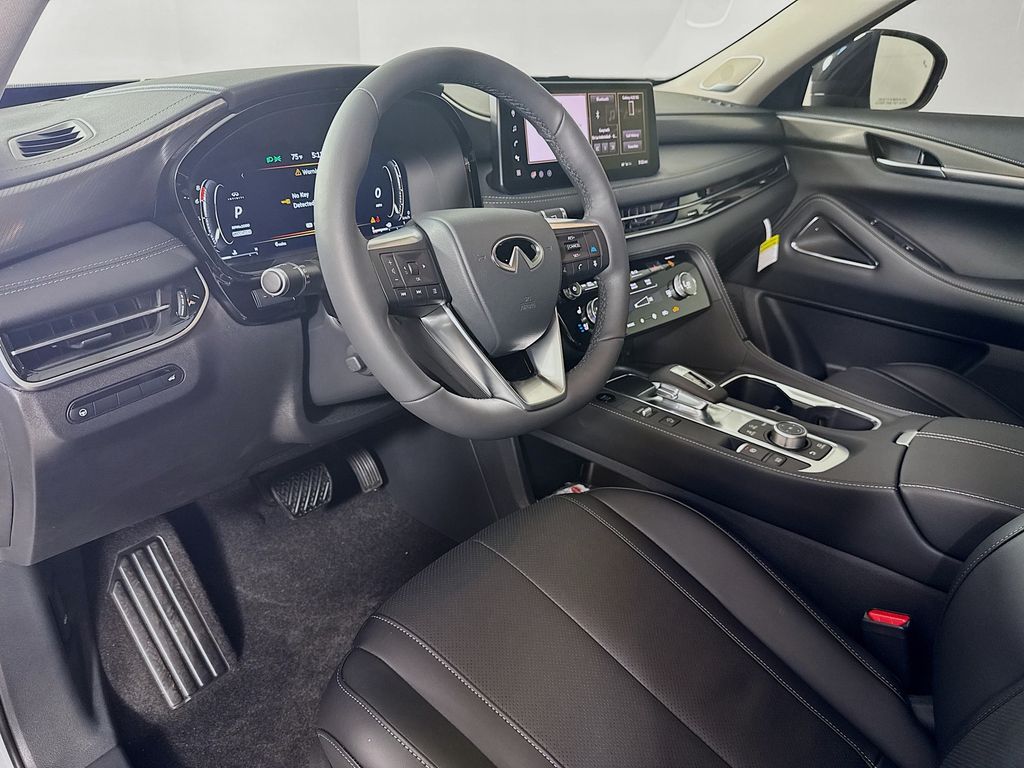 2026 Infiniti QX60 Luxe photo 9
