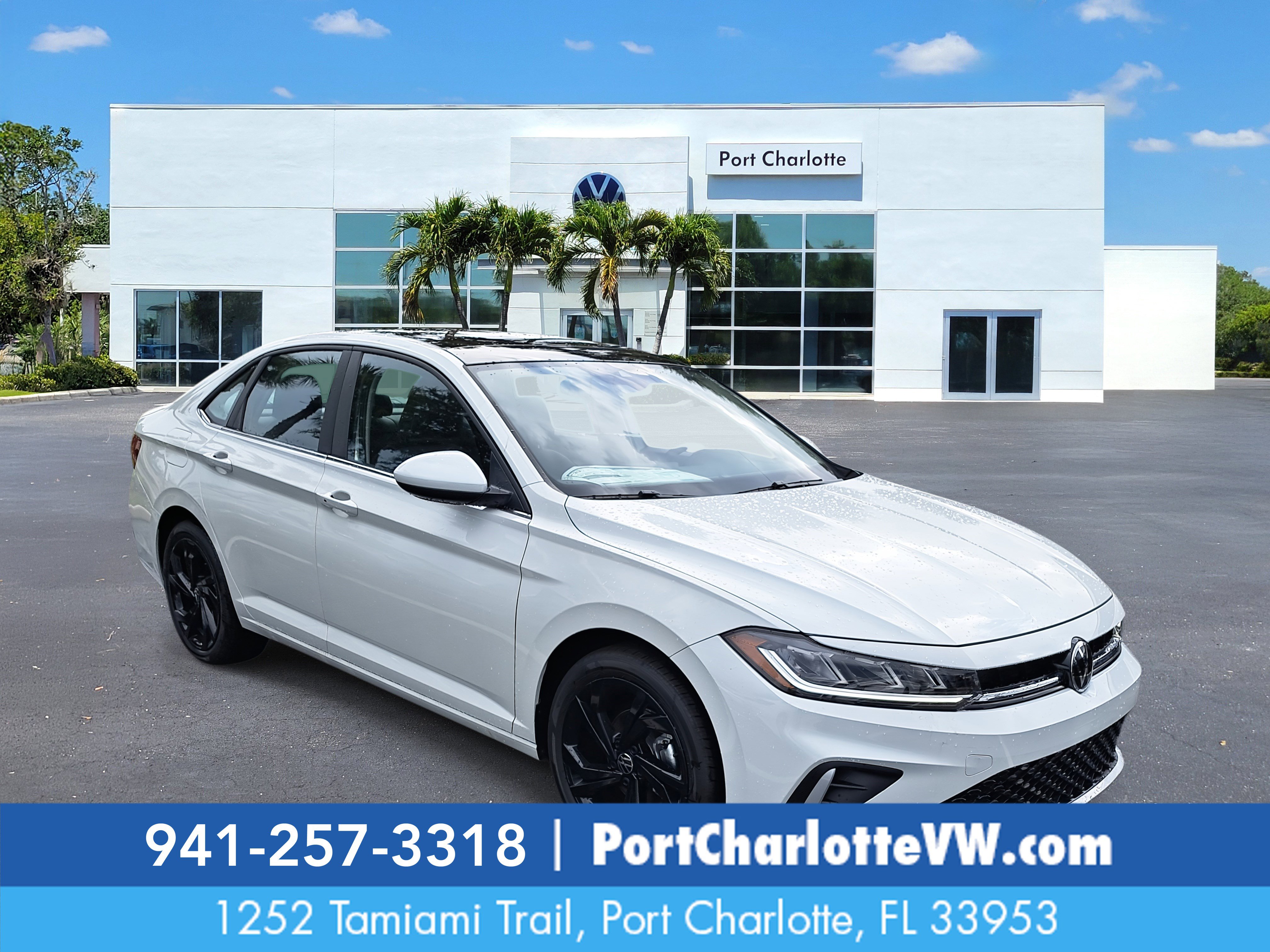 2025 Volkswagen Jetta SE's photo