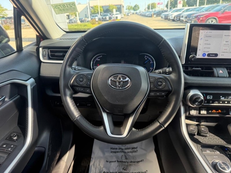 2024 Toyota RAV4 Hybrid XLE photo 13
