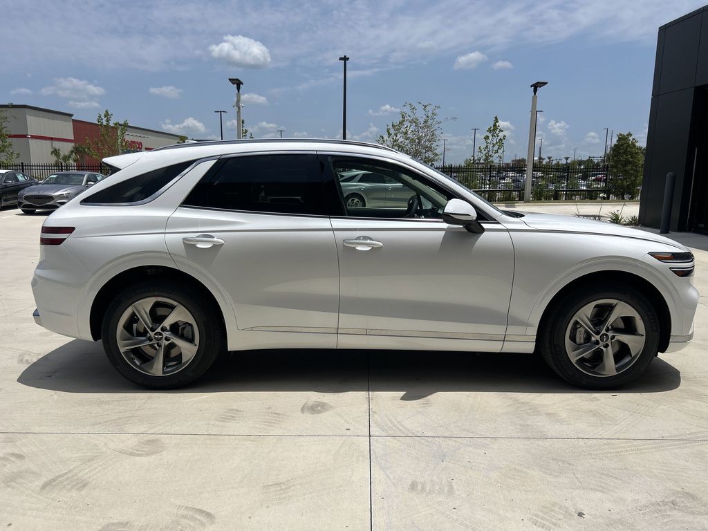 2026 Genesis GV70 2.5T Select photo 2