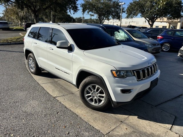 2018 Jeep Grand Cherokee Laredo E photo 2