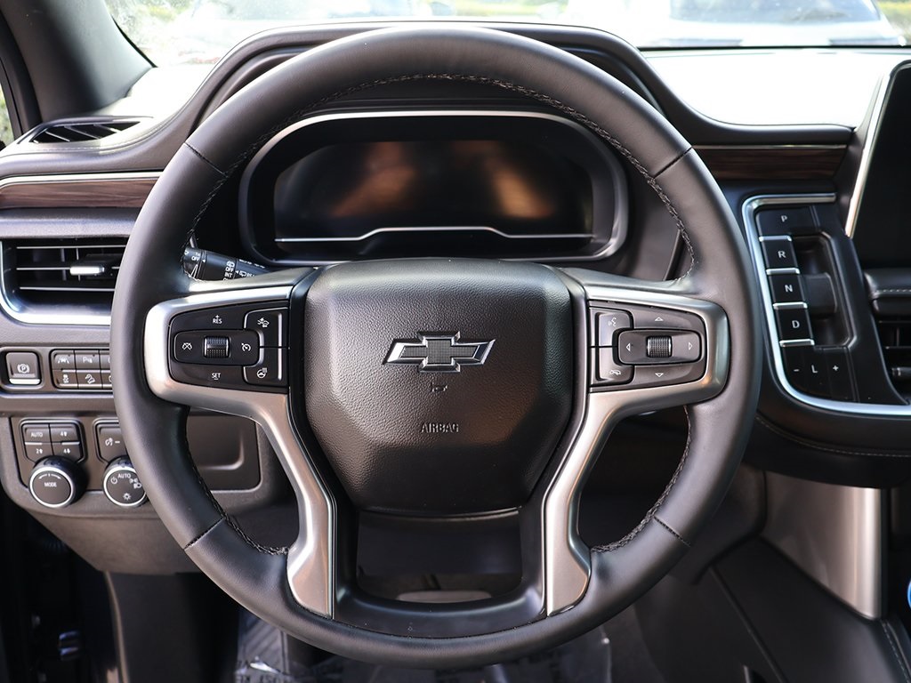 2023 Chevrolet Suburban Z71 photo 45