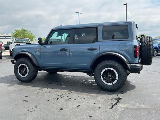 2025 Ford Bronco Badlands photo 4
