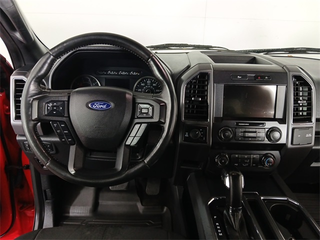 2019 Ford F-150 XLT photo 8