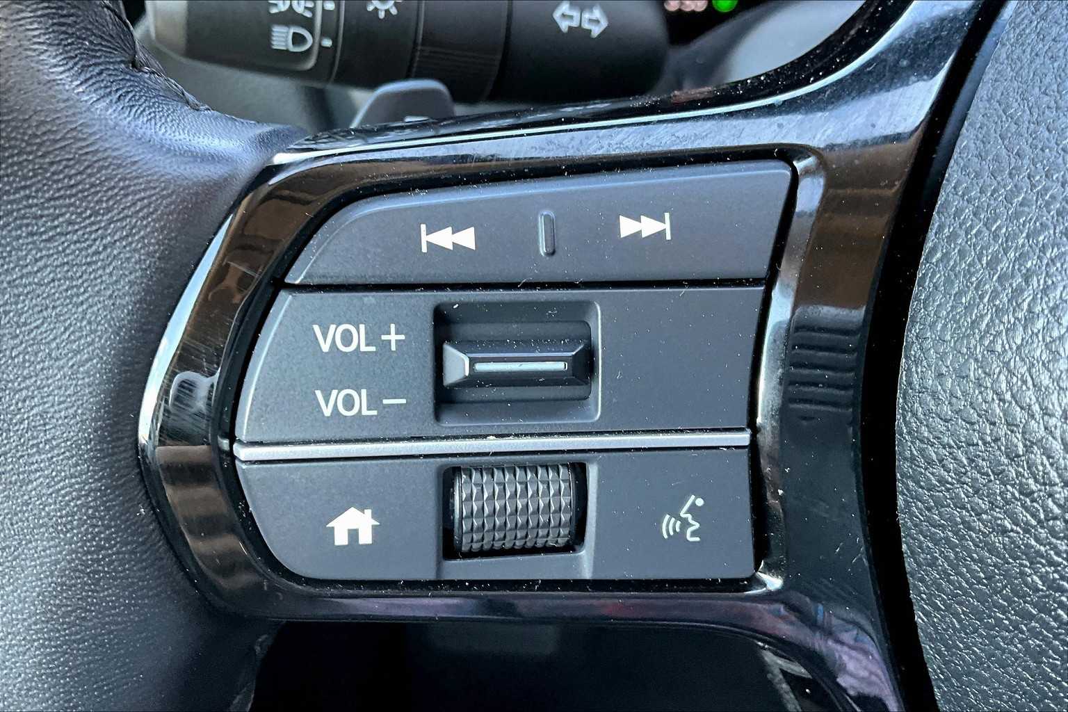 2025 Honda Pilot EX-L photo 19