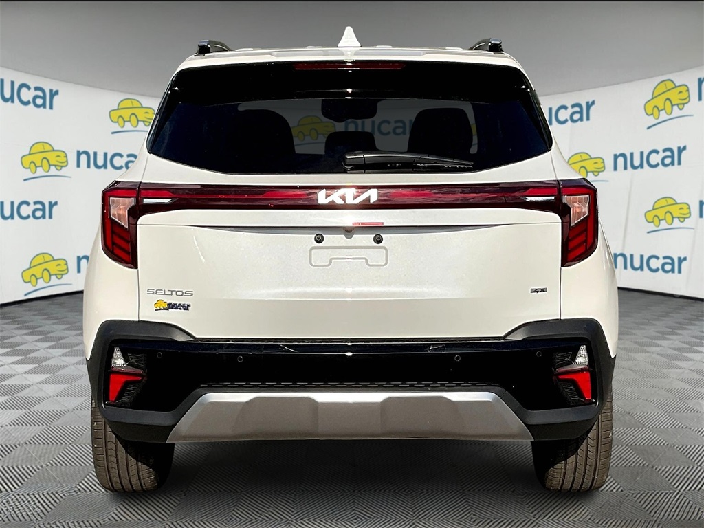 2026 Kia Seltos SX photo 4