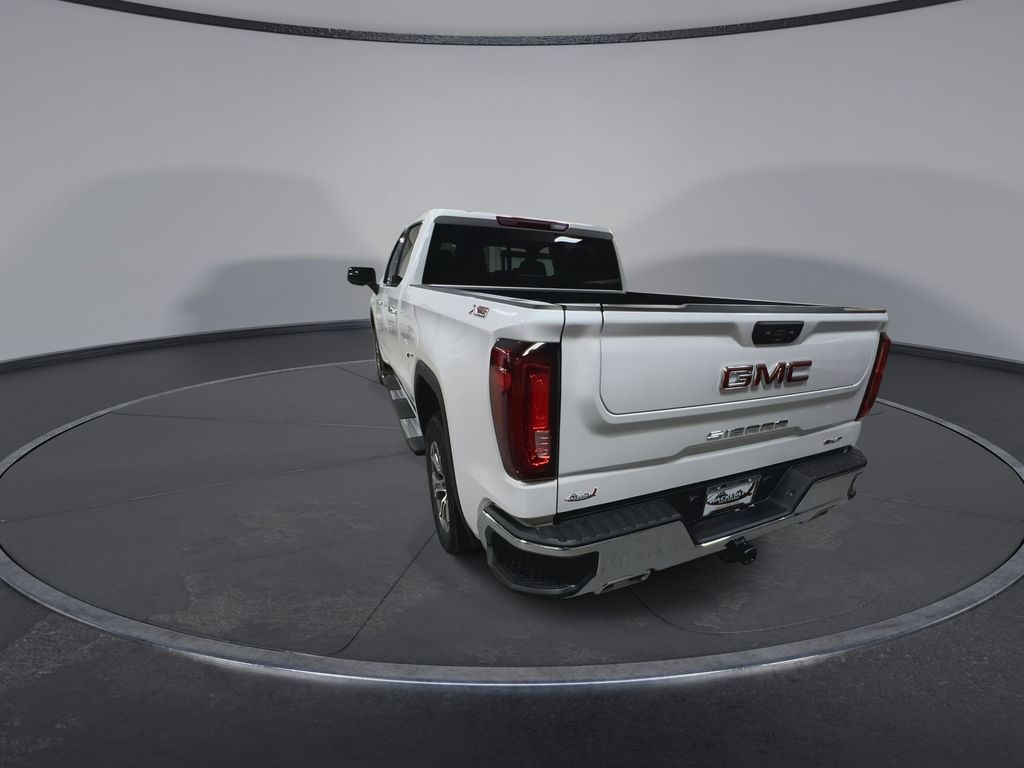 New 2025 White Frost Tricoat GMC SLT image 7
