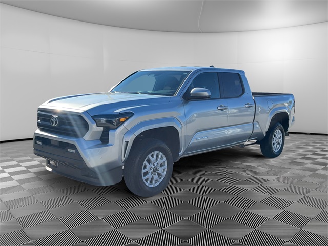 2024 Toyota Tacoma SR5's photo