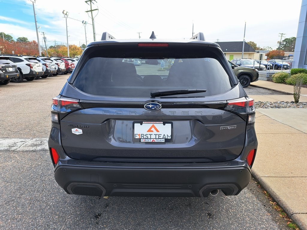 2025 Subaru Forester Limited photo 2