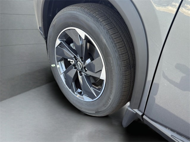2026 Nissan Rogue SV photo 23