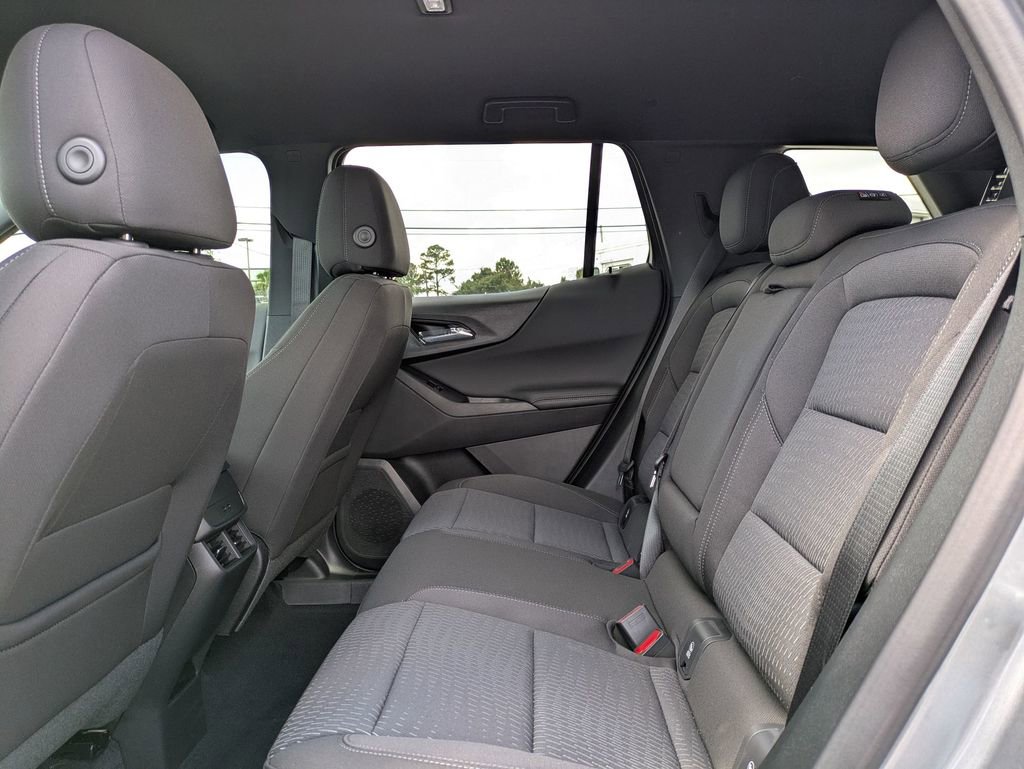 2026 Chevrolet Equinox LT photo 21
