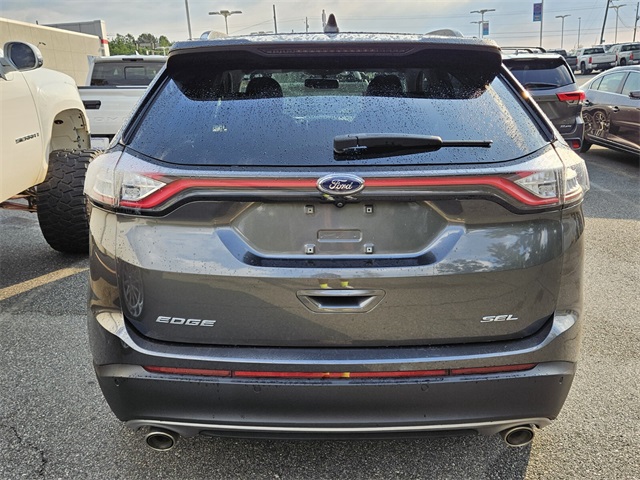 2017 Ford Edge SEL photo 5