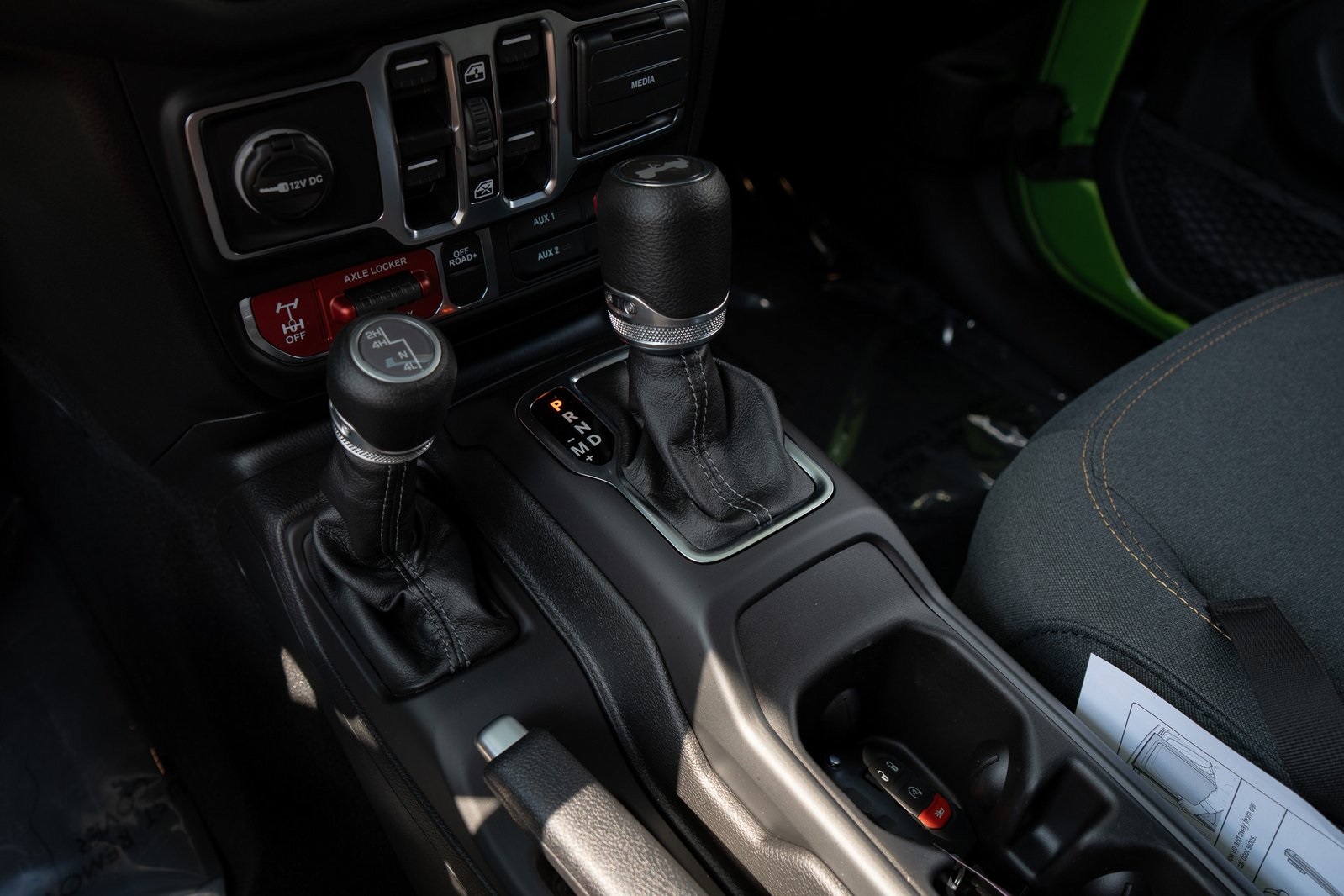 2025 Jeep Wrangler Willys photo 27