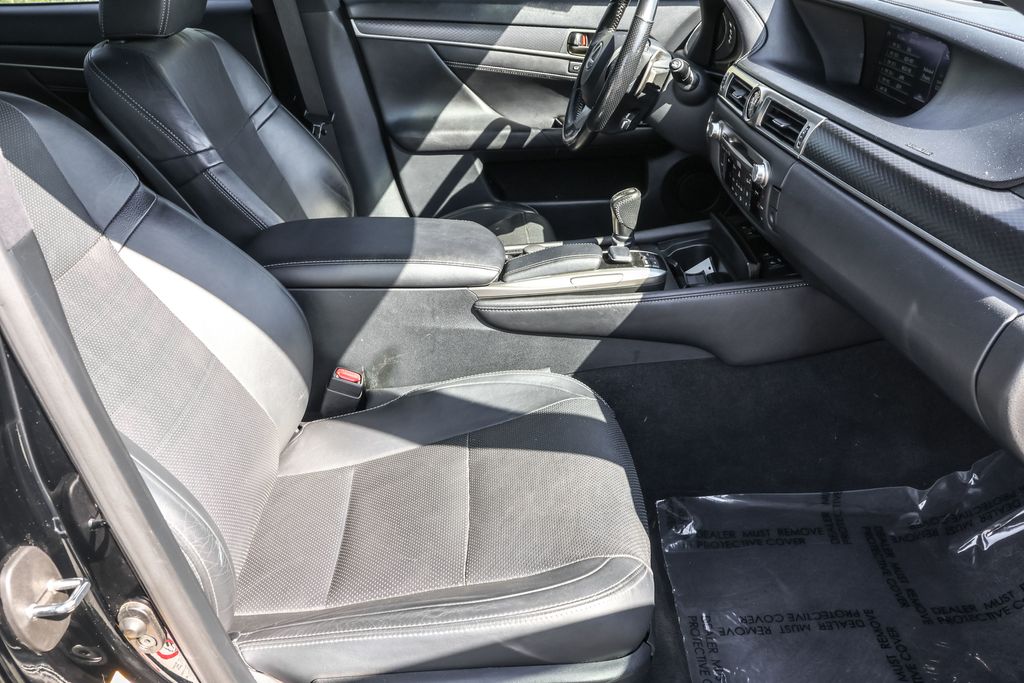 2016 Lexus GS 350 photo 34