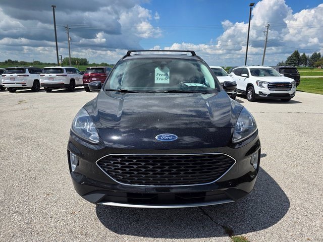 Used 2022 Ford Escape SEL with VIN 1FMCU9H60NUB62530 for sale in Indianola, IA