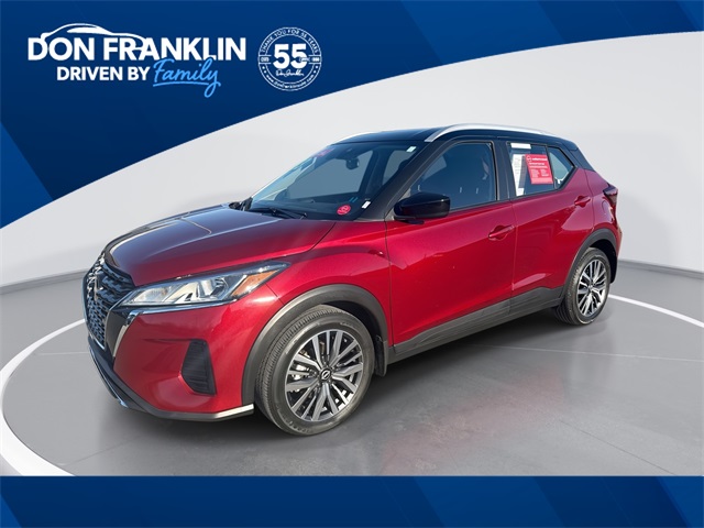 2023 Nissan Kicks SV's photo