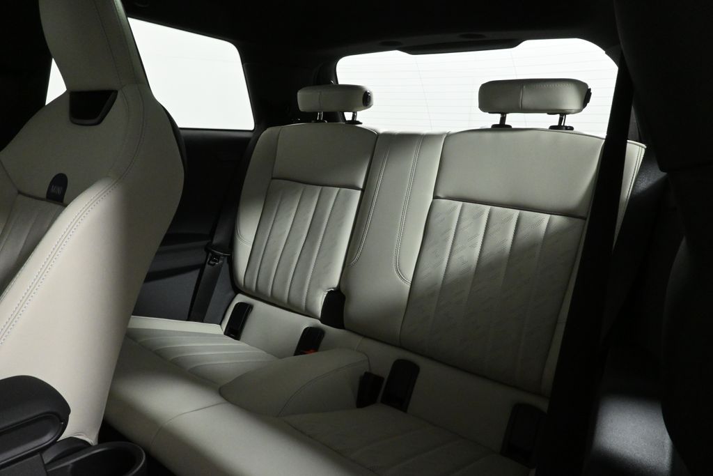 2025 Mini Cooper S photo 4