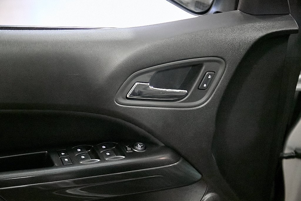 2016 GMC CANYON - Image 15