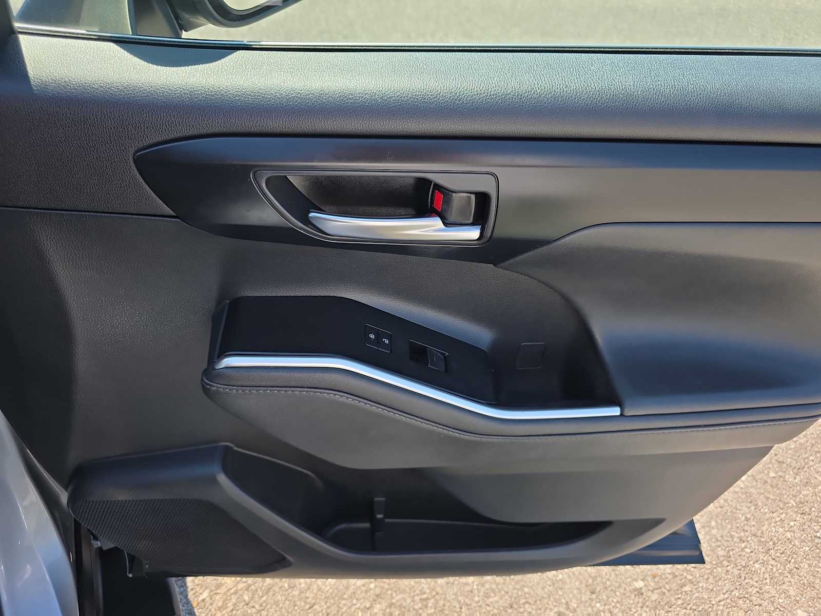 2021 Toyota Highlander Hybrid XLE photo 35