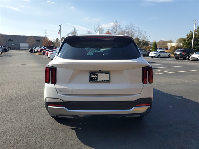 2026 Kia Sorento X-Line EX photo 2