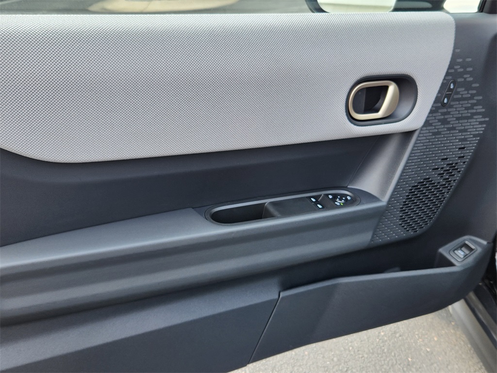 2025 Mini Cooper 2 Door Hardtop photo 12