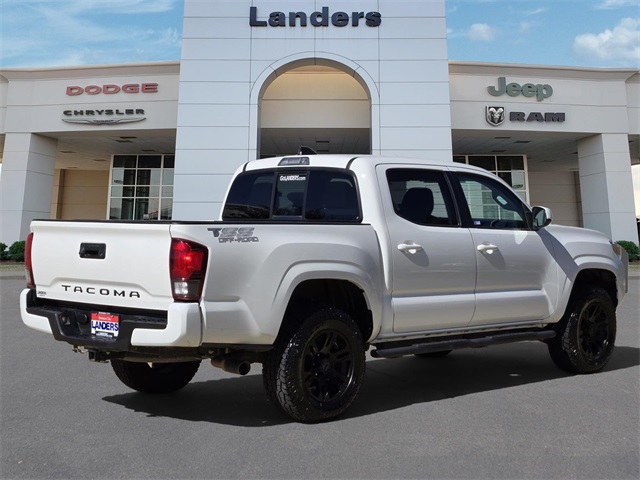 2021 Toyota Tacoma SR photo 4