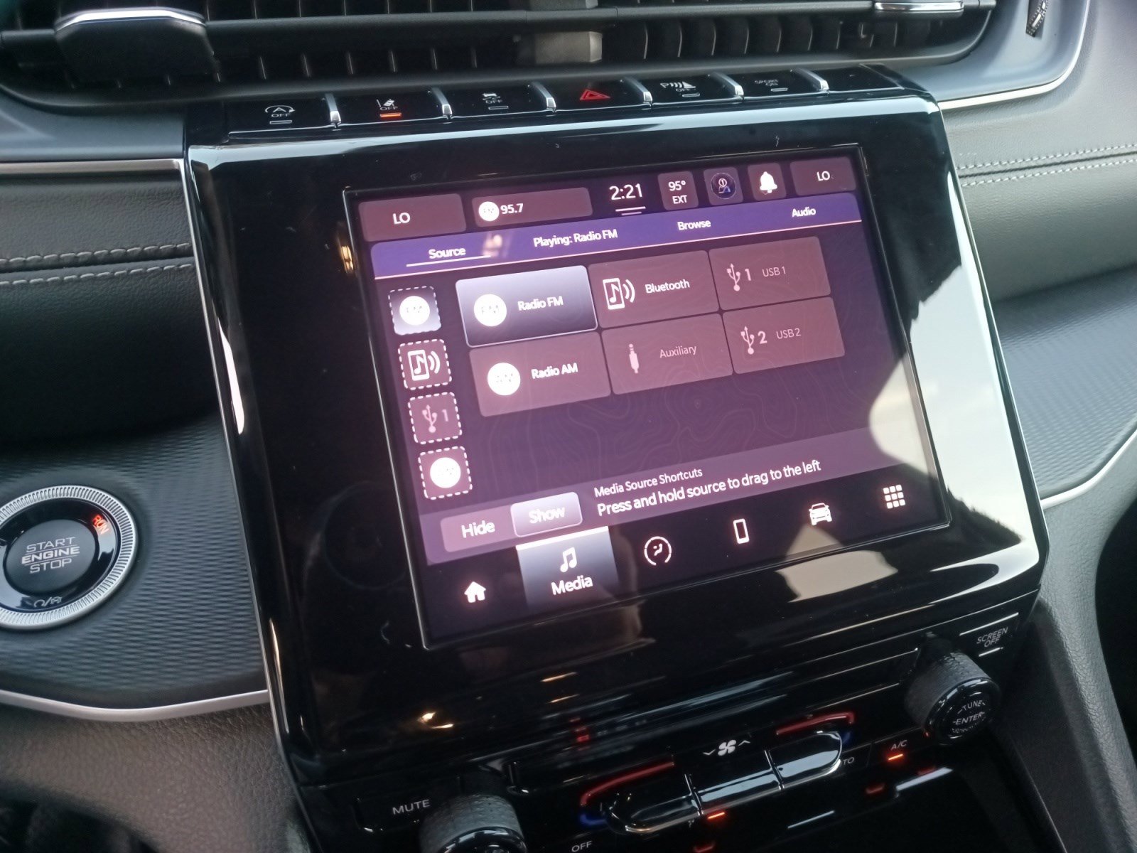 2025 Jeep Grand Cherokee L photo 12