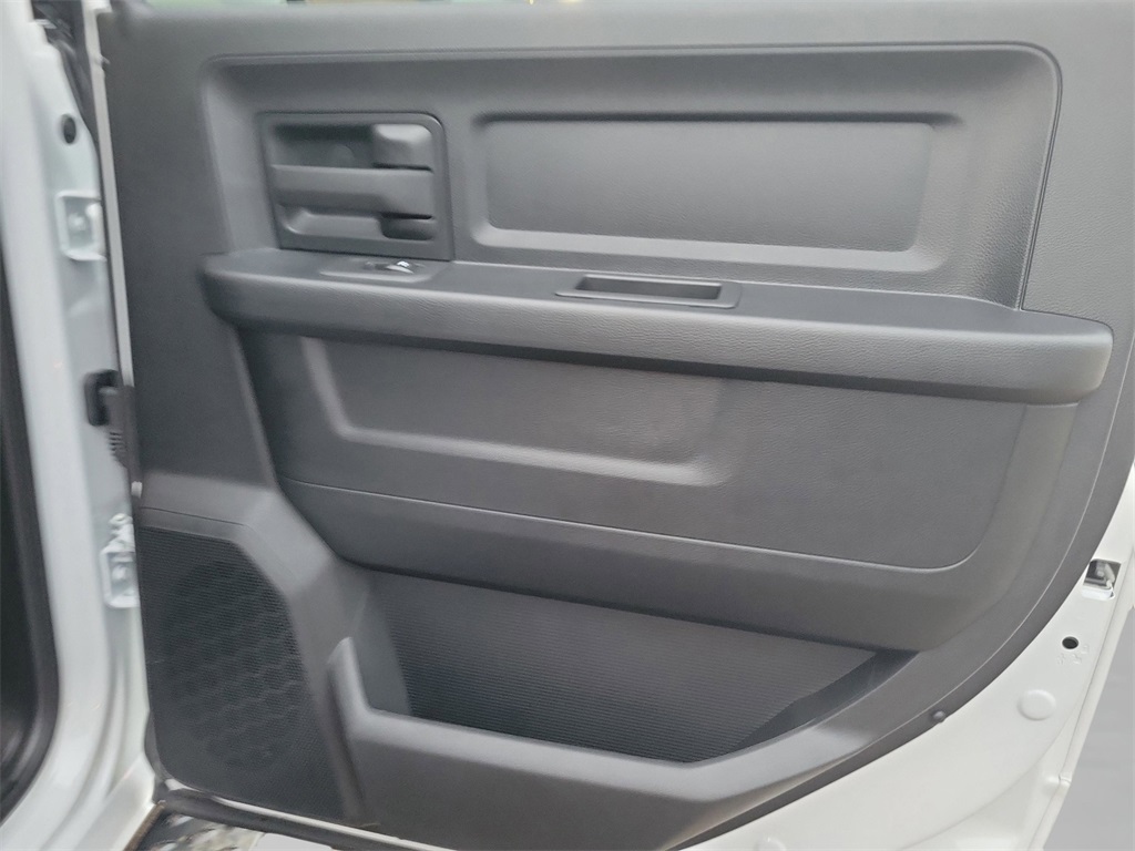 2026 Ram 3500 Tradesman photo 19