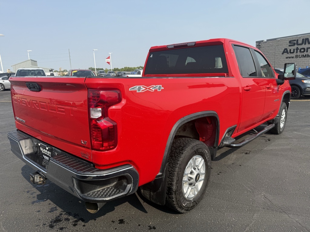 2023 Chevrolet Silverado 2500HD LT photo 4