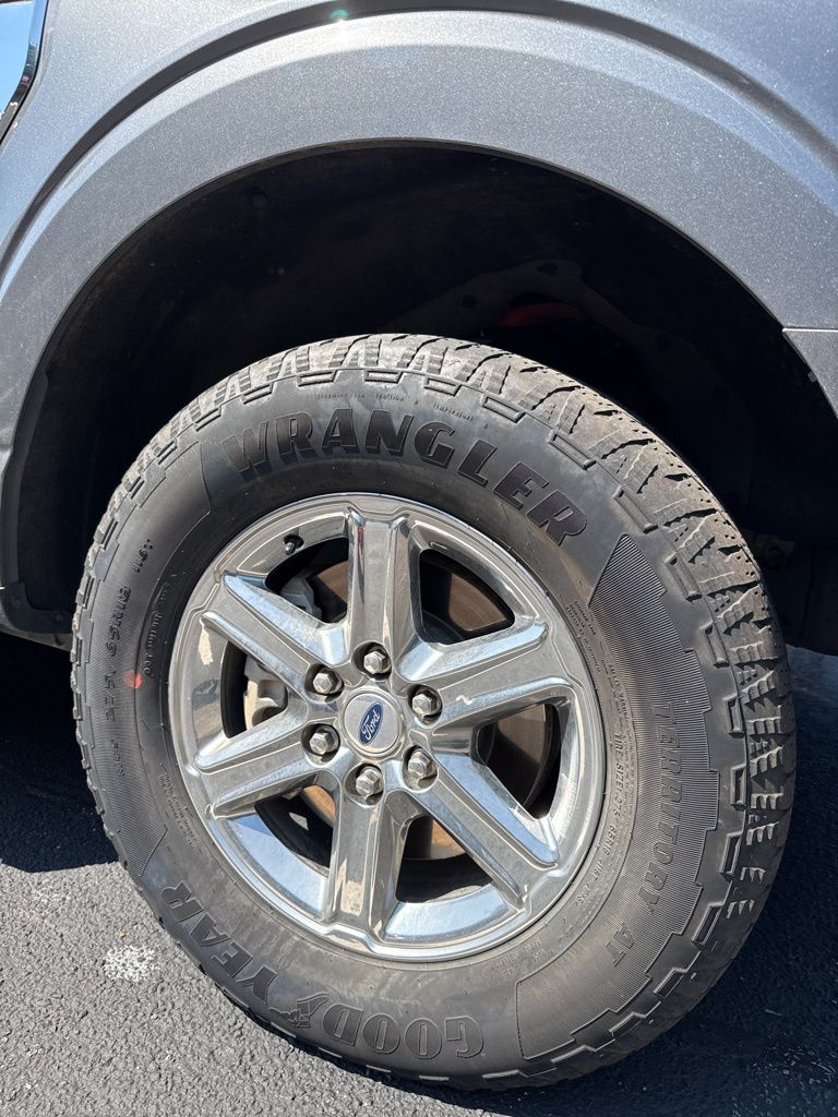 2024 Ford F-150 XLT photo 4