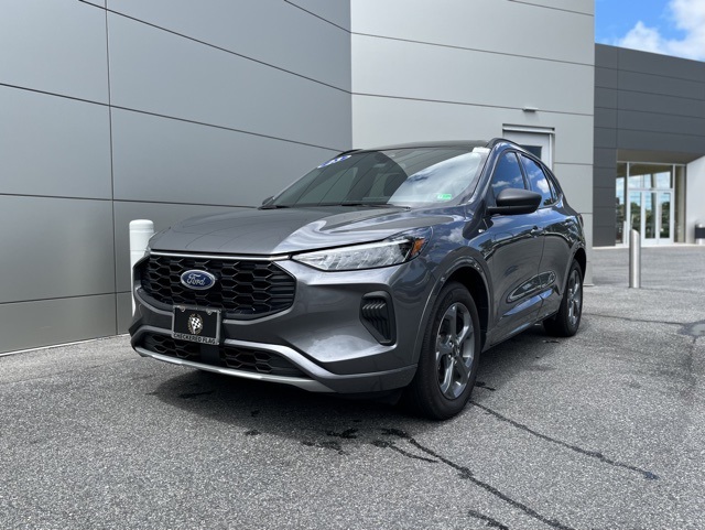 2023 Ford Escape ST-Line photo 10