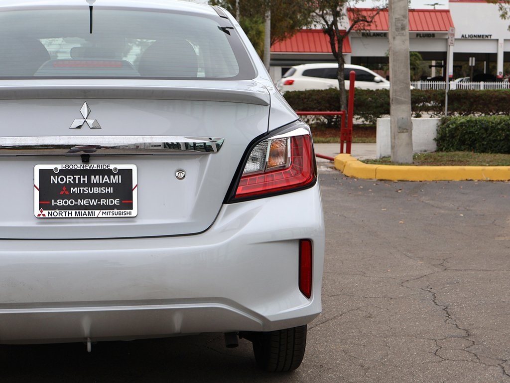 2024 Mitsubishi Mirage G4 ES photo 13