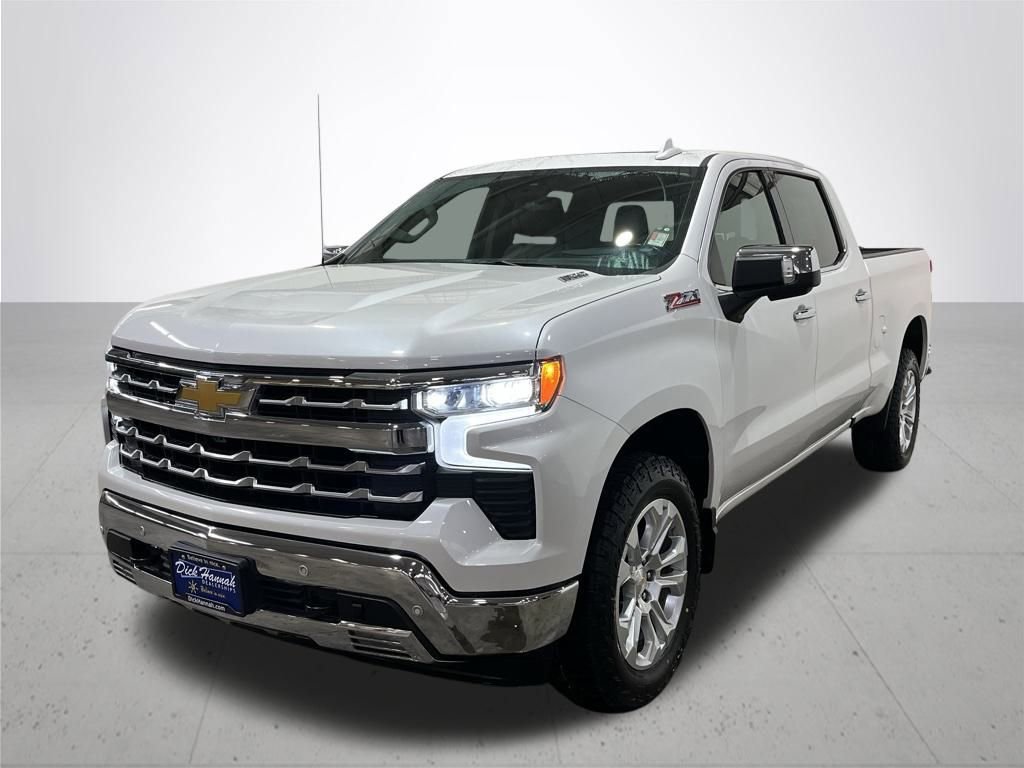 2024 Chevrolet Silverado 1500 LTZ photo 2