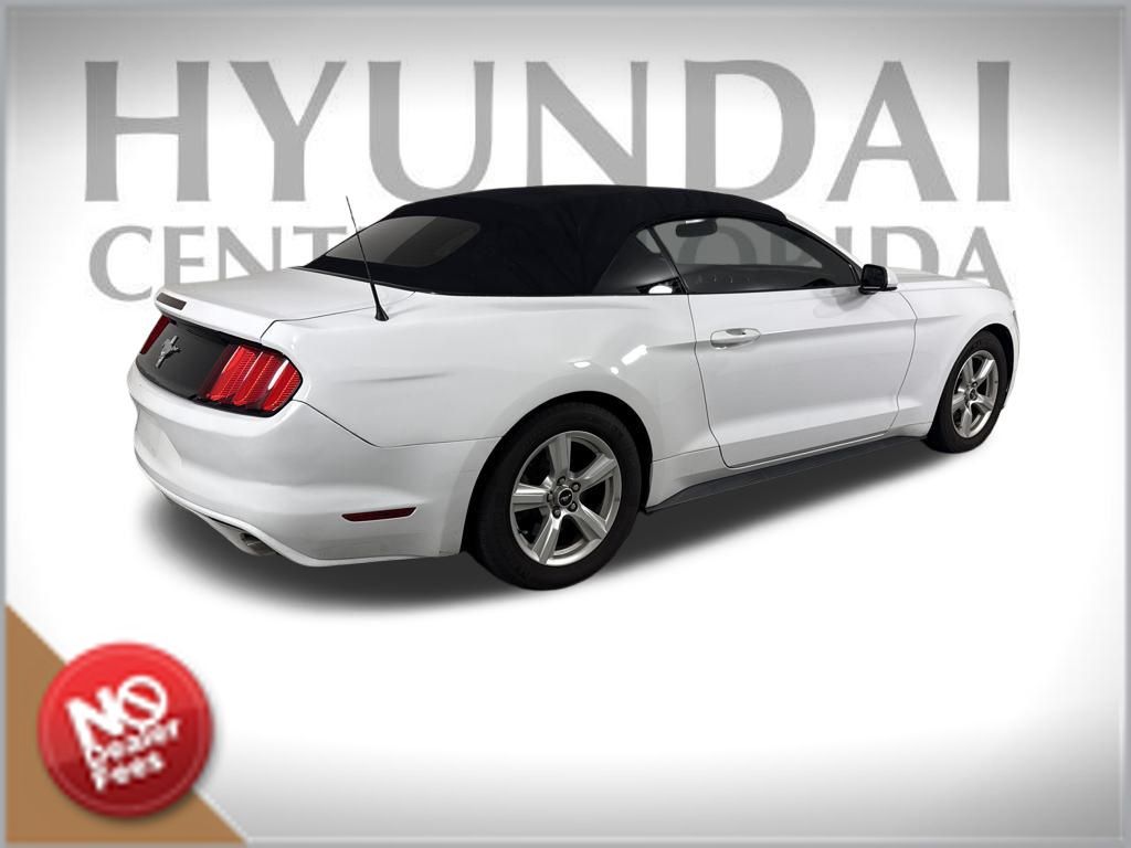 2015 Ford Mustang V6 Convertible photo 3