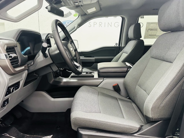 2025 Ford F-150 XLT photo 21