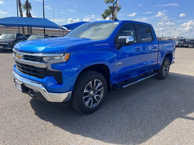 2026 Chevrolet Silverado 1500 LT photo 3