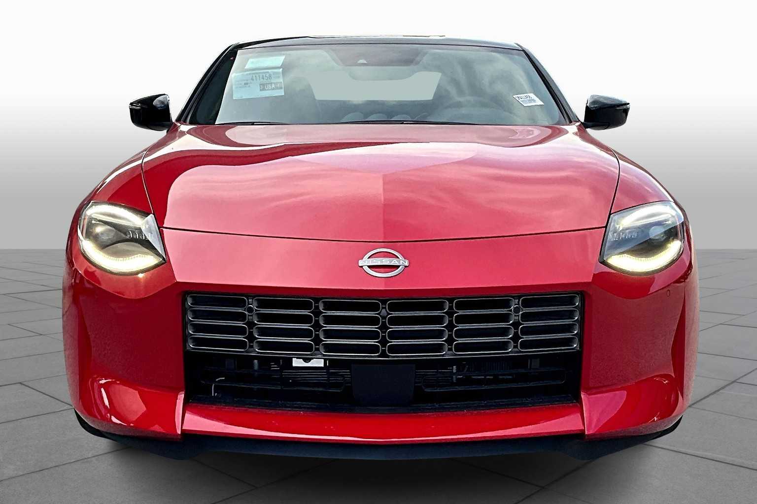 2025 Nissan Z Performance photo 3