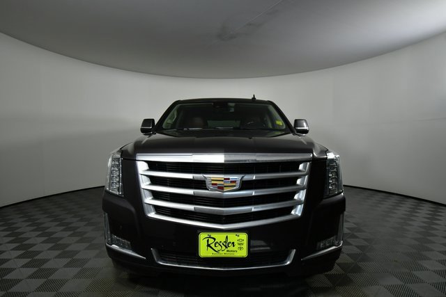 2016 Cadillac Escalade Luxury photo 6