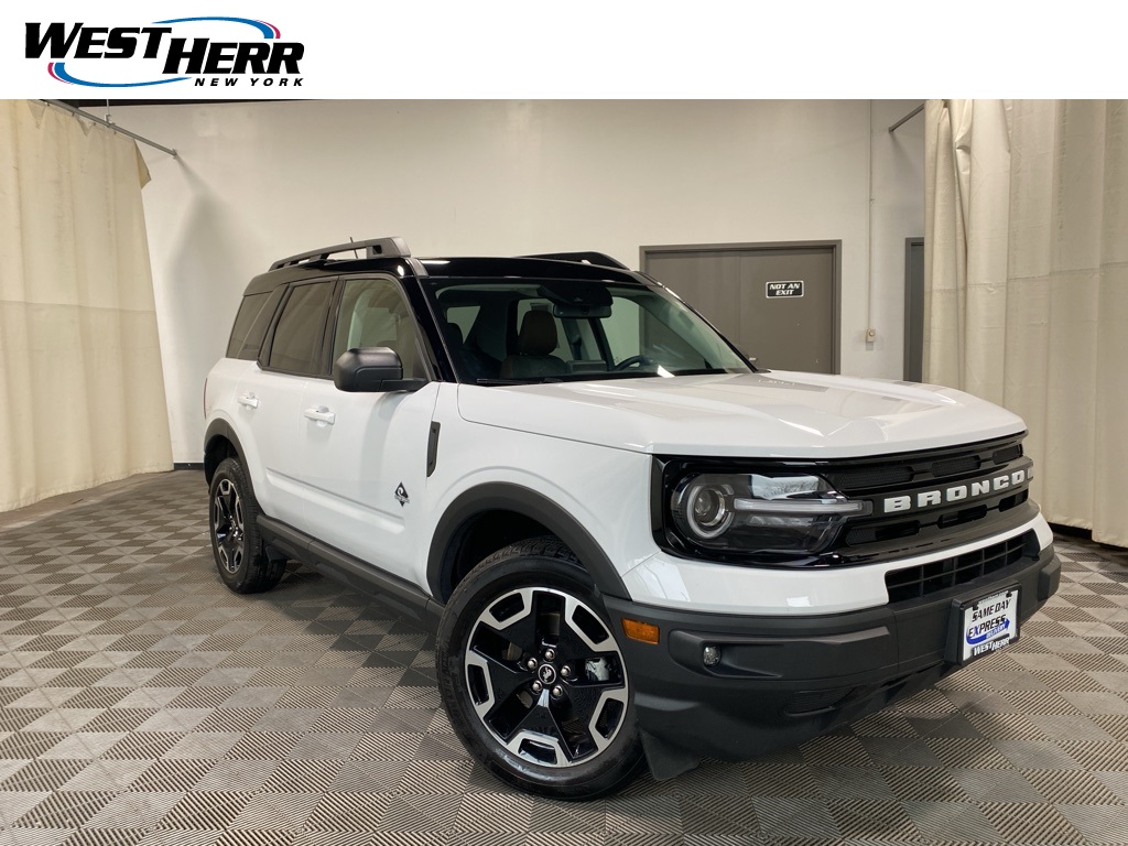 2024 Ford Bronco Sport Outer Banks's photo