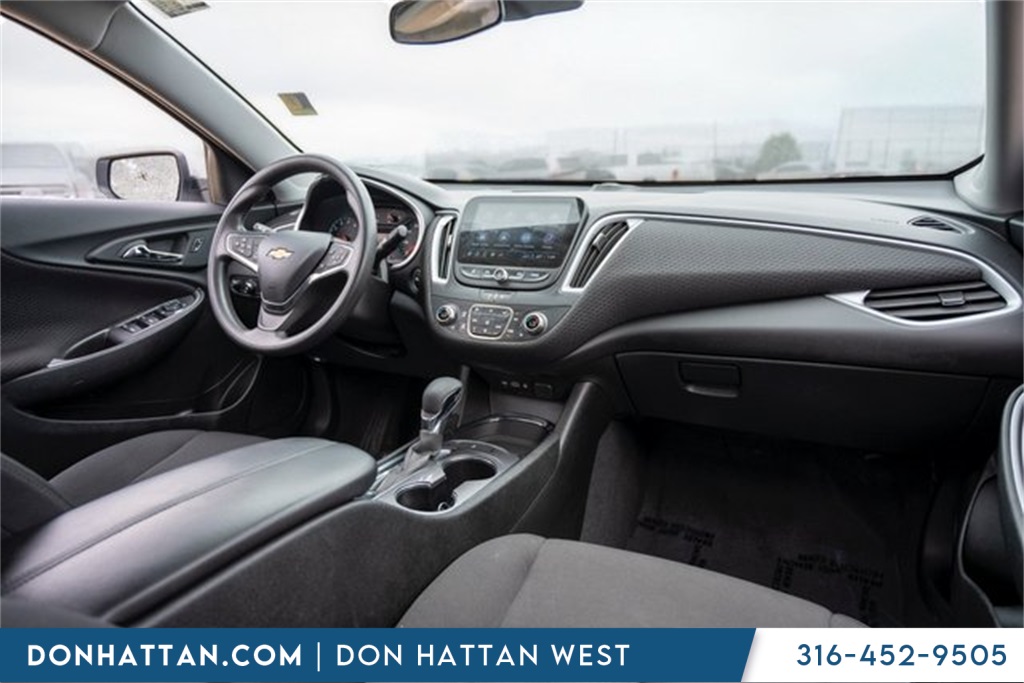 2023 Chevrolet Malibu 1LT photo 25