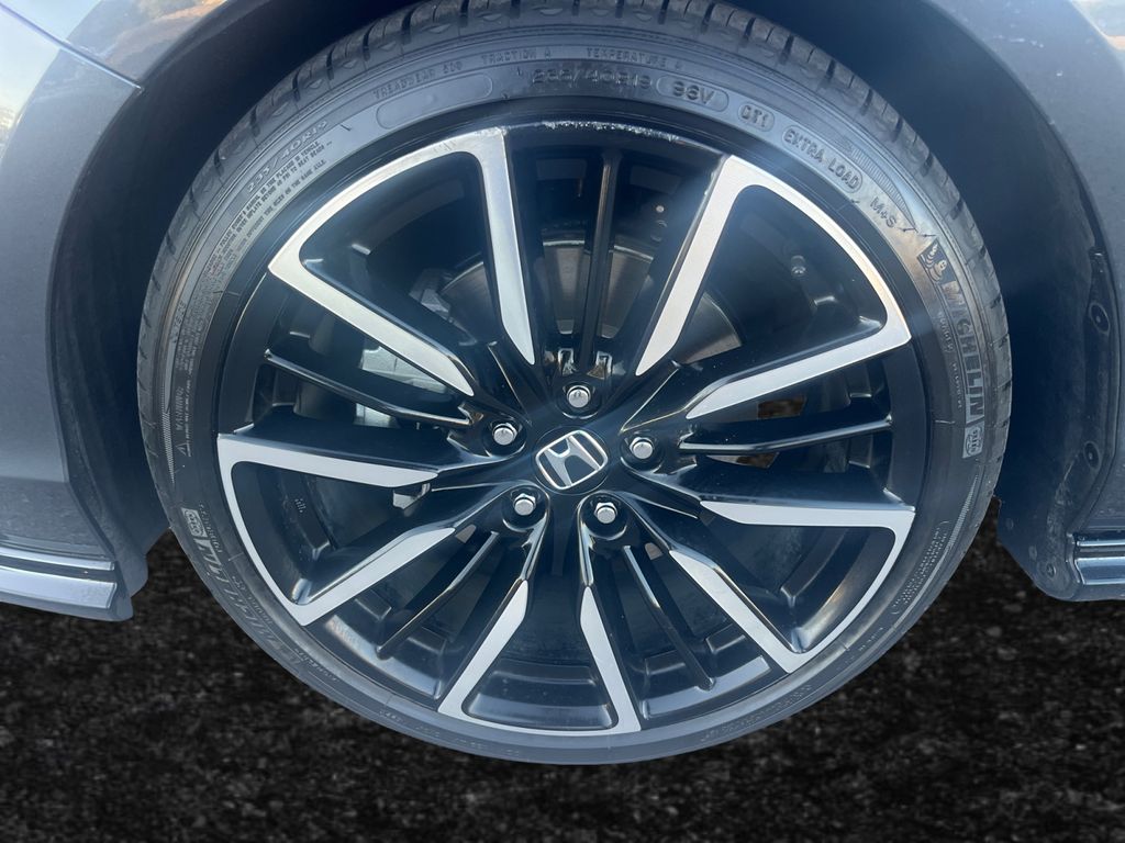 2024 Honda Accord Hybrid Touring photo 21