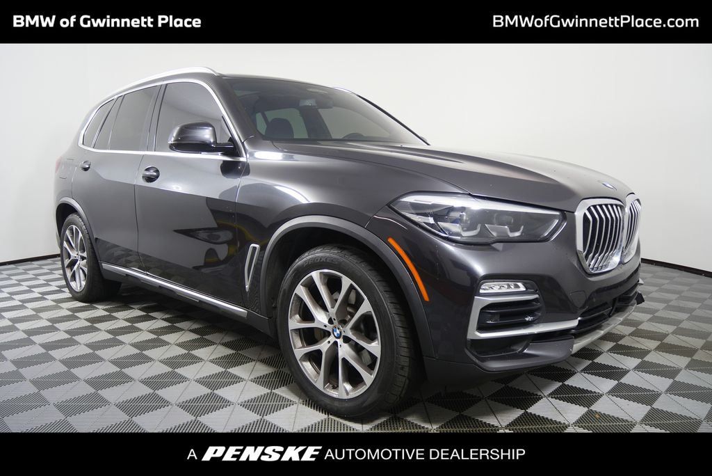 2021 BMW X5 40i's photo