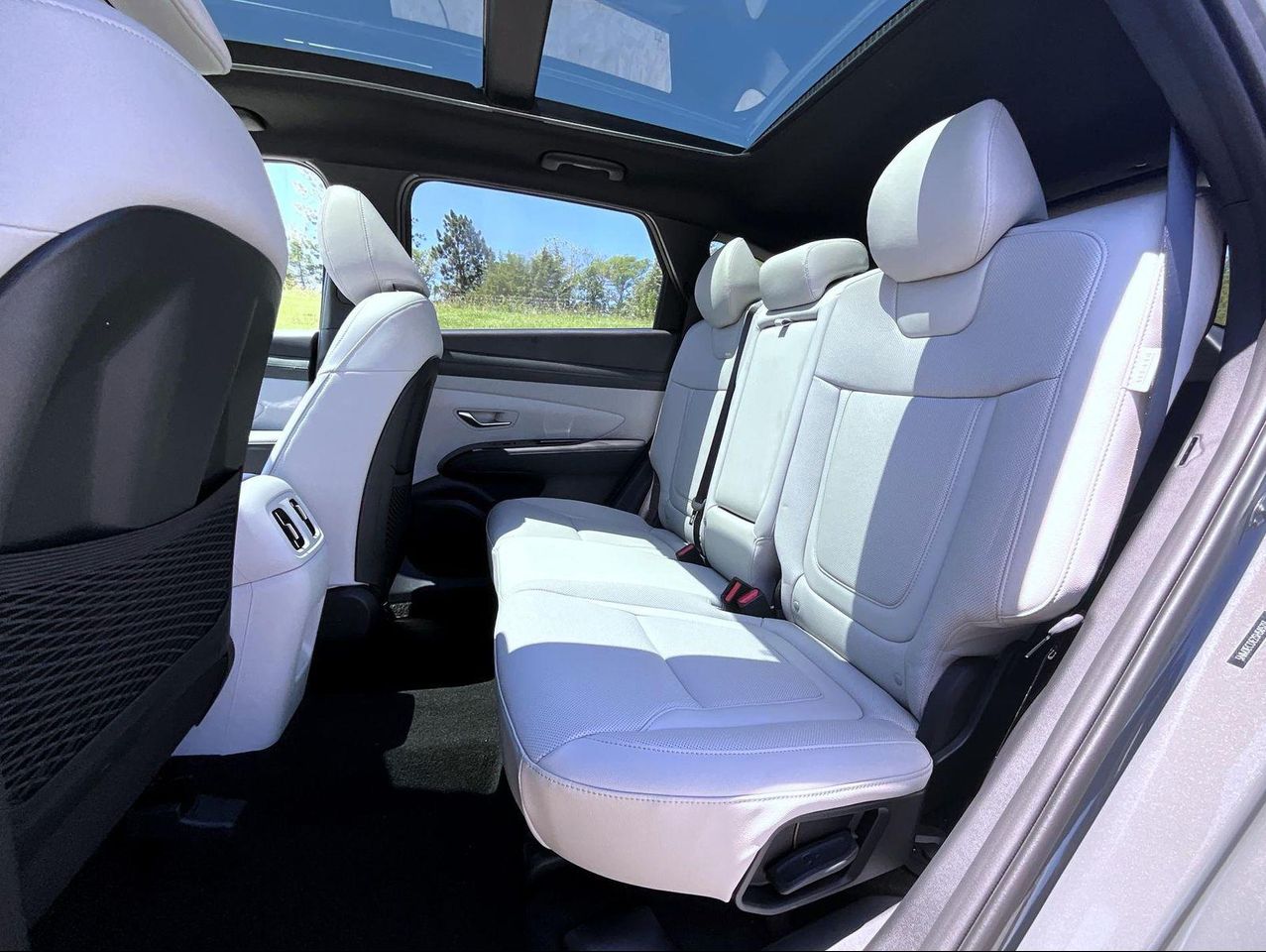 2025 Hyundai Tucson Limited photo 11