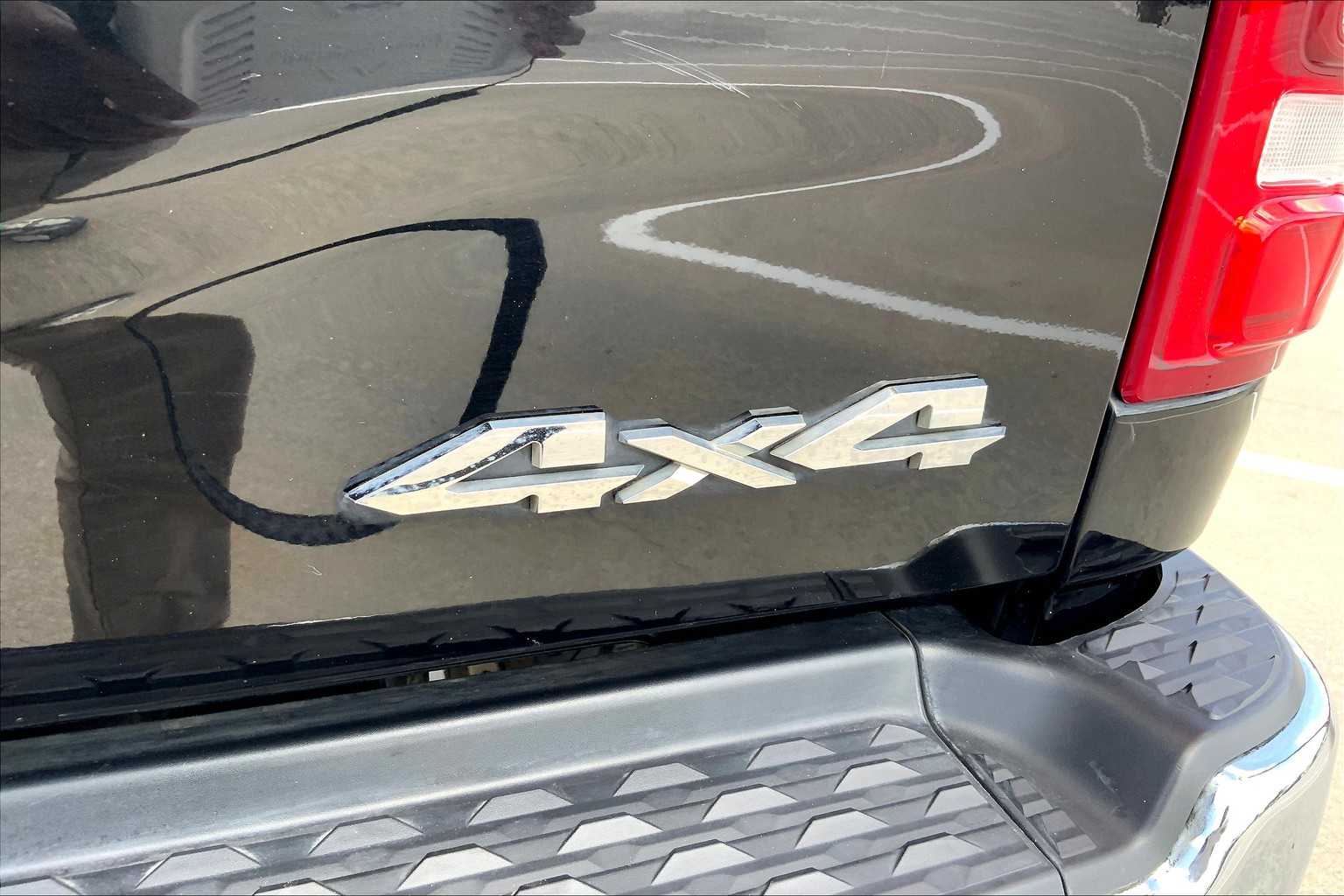 2022 Ram 2500 Laramie photo 9