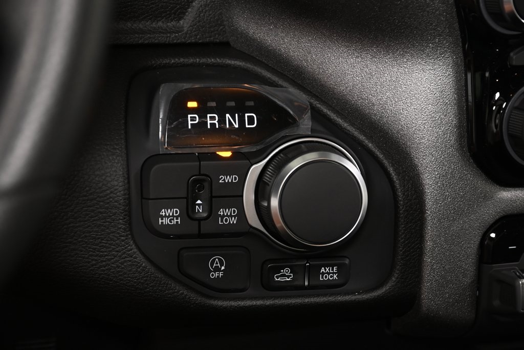 2025 Ram 1500 Warlock photo 13