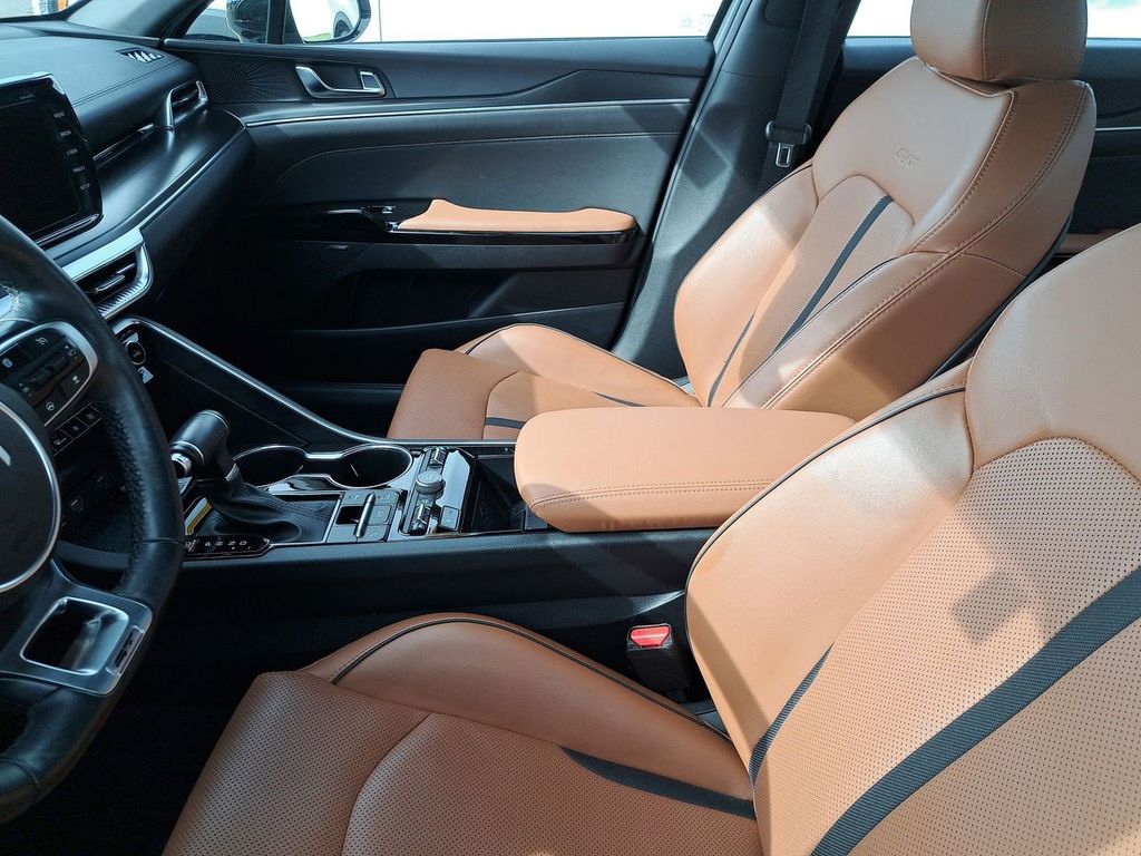 2023 Kia K5 GT photo 9
